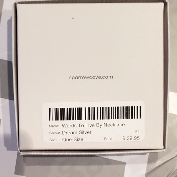 DREAM Necklace - Picture 2 of 2